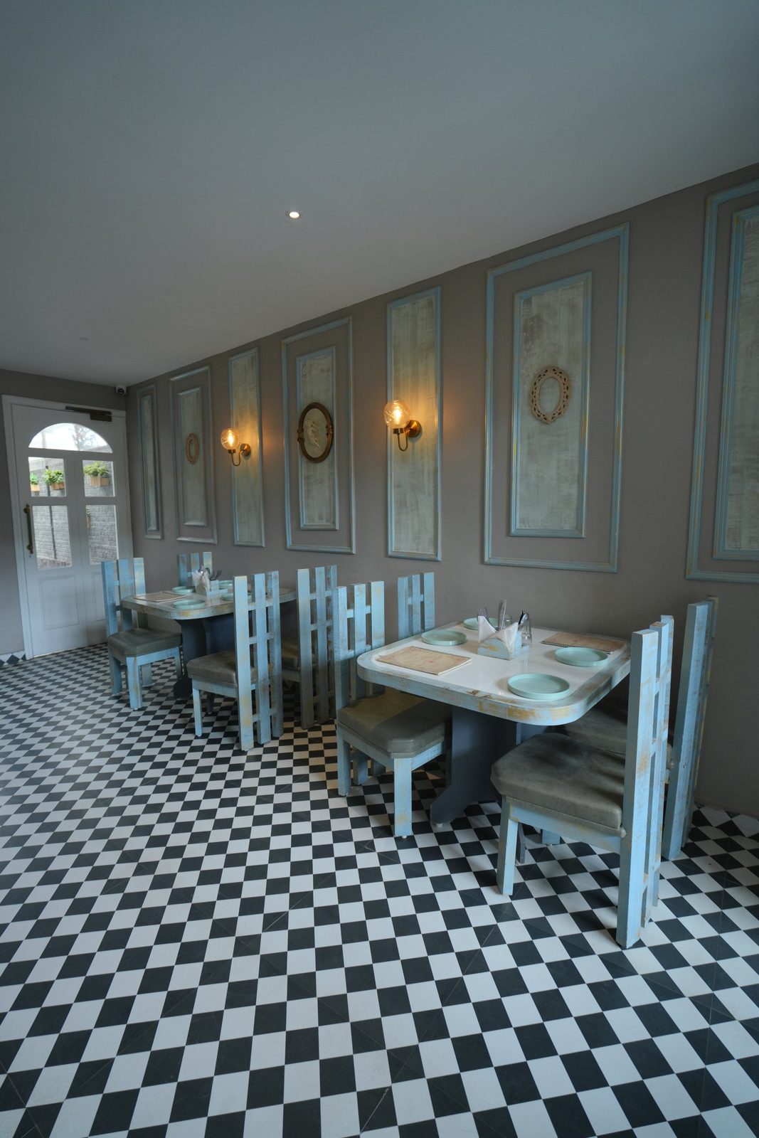 Restaurant main dining area